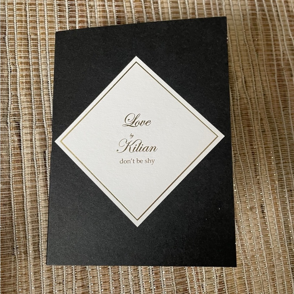 Kilian Love dont be shy perfume